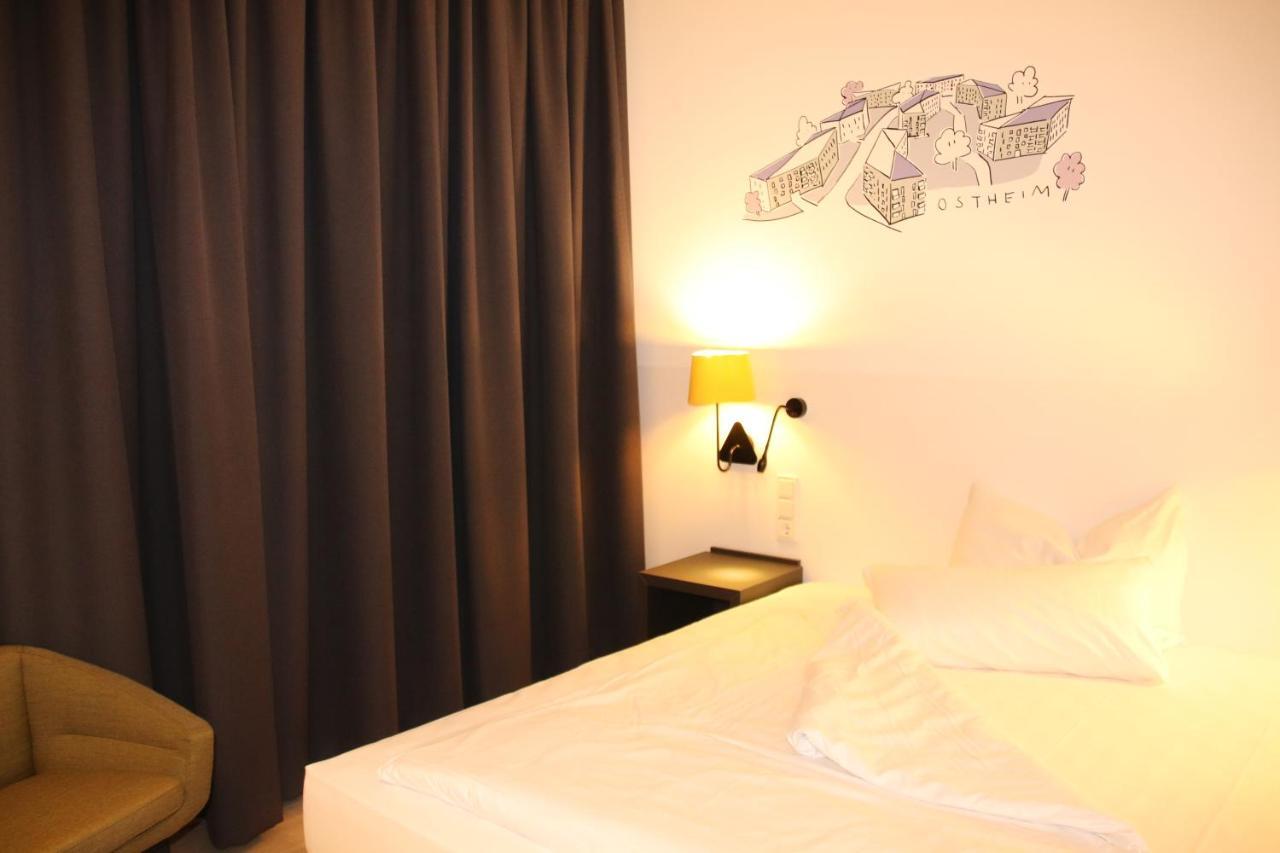 Hotel Im Leskanpark Кёльн Экстерьер фото
